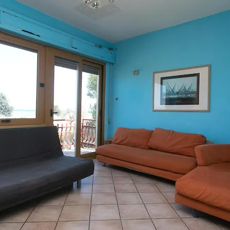 M24 - Marcelli, Trilocale Con Terrazzo Fronte Mare Lejlighed *